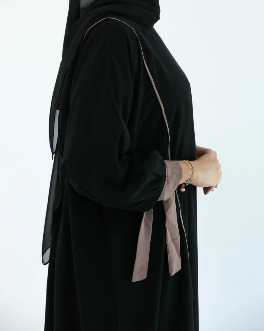 عباية - فيونكة